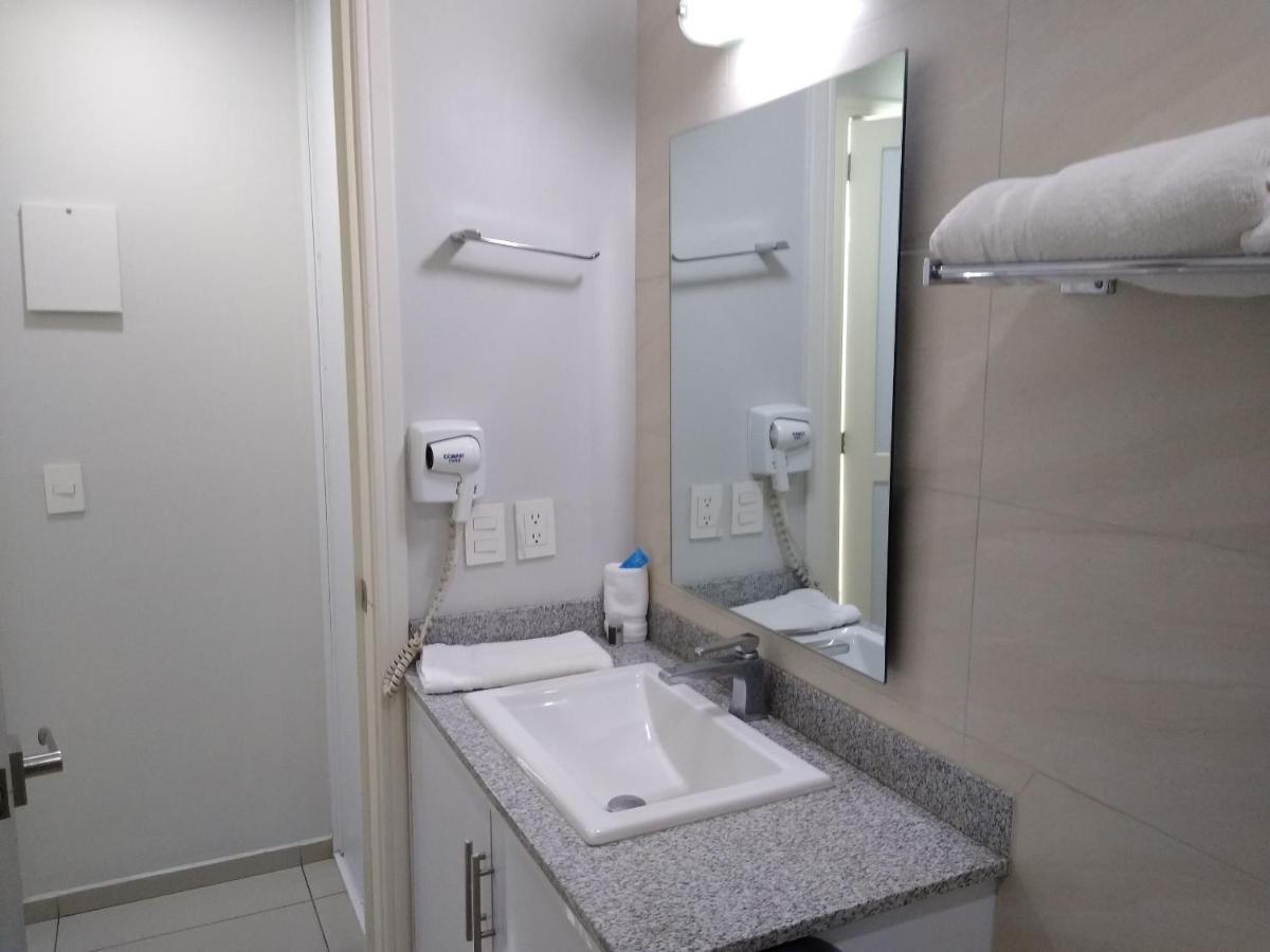Suites Chapultepec Guadalajara Kültér fotó